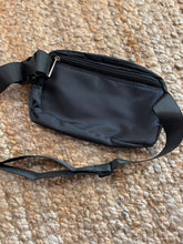 Load image into Gallery viewer, Black Belt Bag