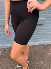Load image into Gallery viewer, Black Ribbed Biker Short