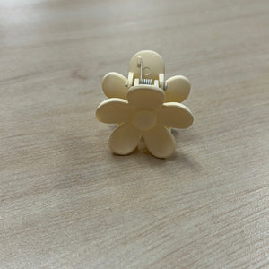 Small Flower Clip
