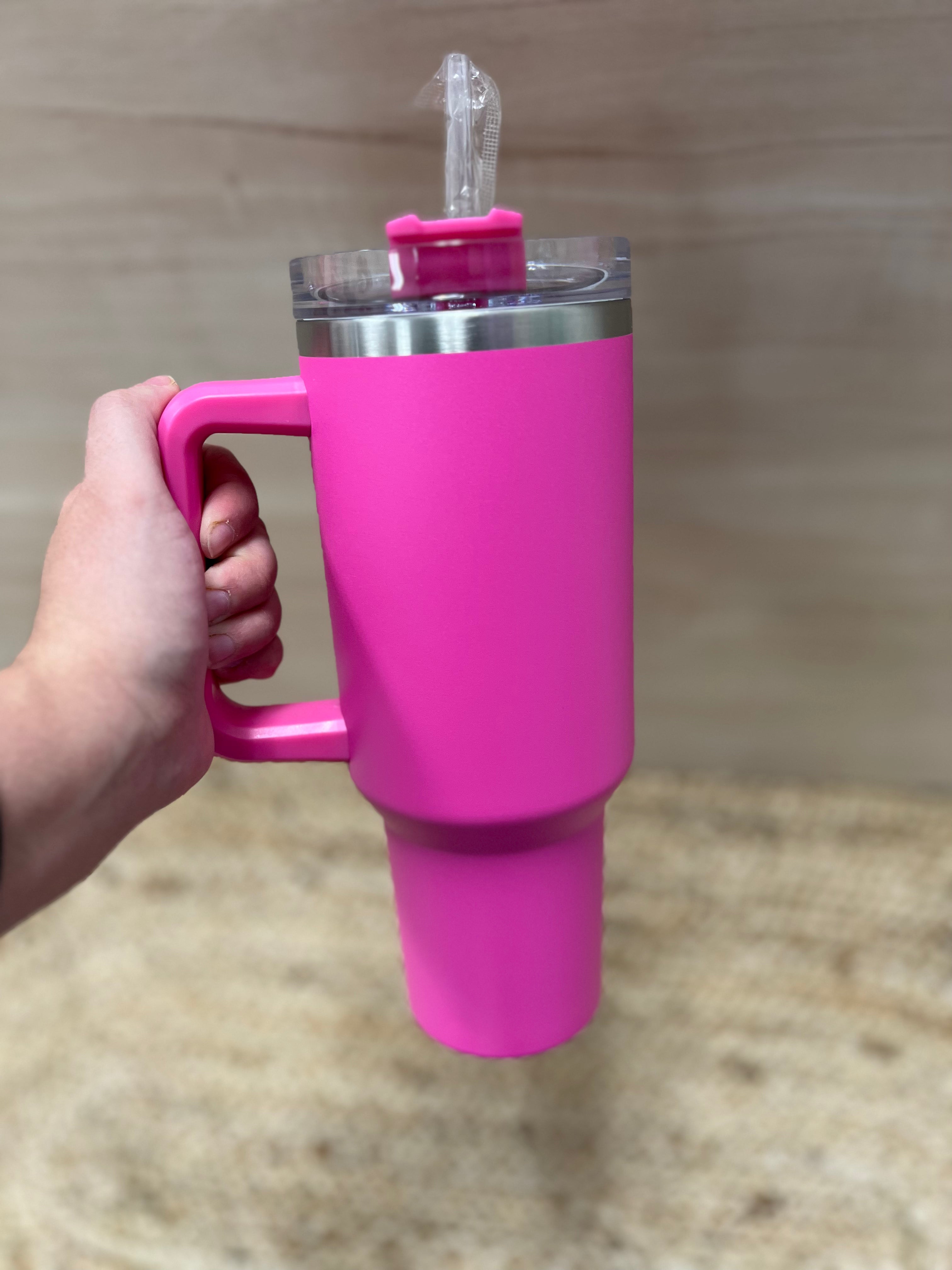 40 oz Tumbler w Handle – Birdie Js 40 oz Tumbler w Handle – Birdie Js
