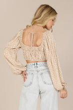 Load image into Gallery viewer, LS square neck floral crop top