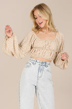 Load image into Gallery viewer, LS square neck floral crop top