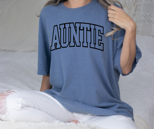 Auntie Oversized Tee