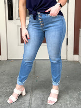 Load image into Gallery viewer, Kendall High Rise Jean